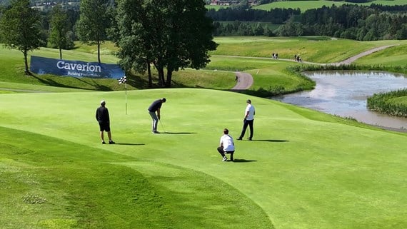 Golf 003E.jpg